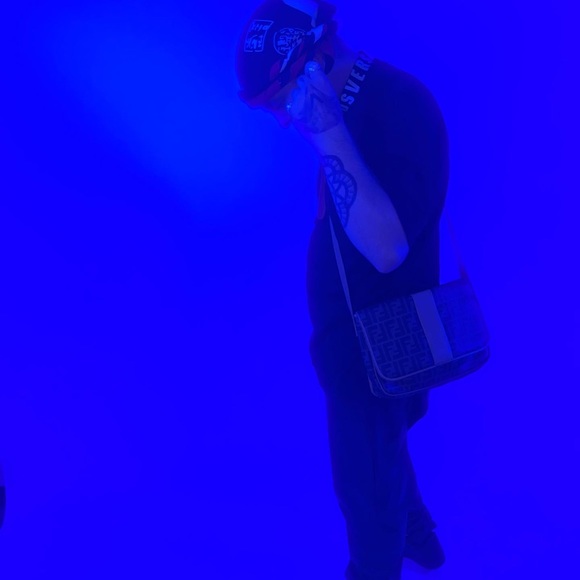 Meet your Posher, 2k - Picture 1 of 1